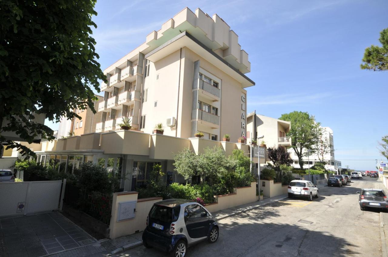 Hotel Clara Riccione Exterior foto